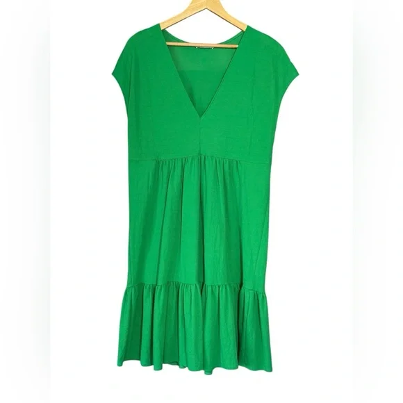 Zara Women’s Green Tiered Midi Ruffled Short Sleeve V-neck Dress Size SMALL - Picture 8 of 9